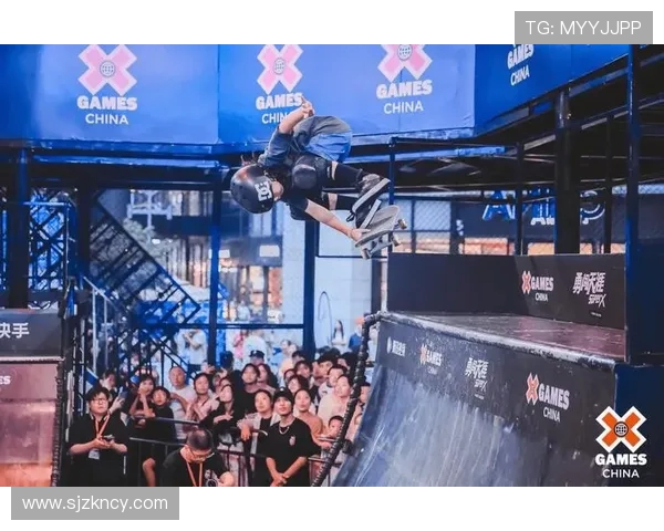 重庆滑板队在世界滑板锦标赛中的逆袭之路与成长故事