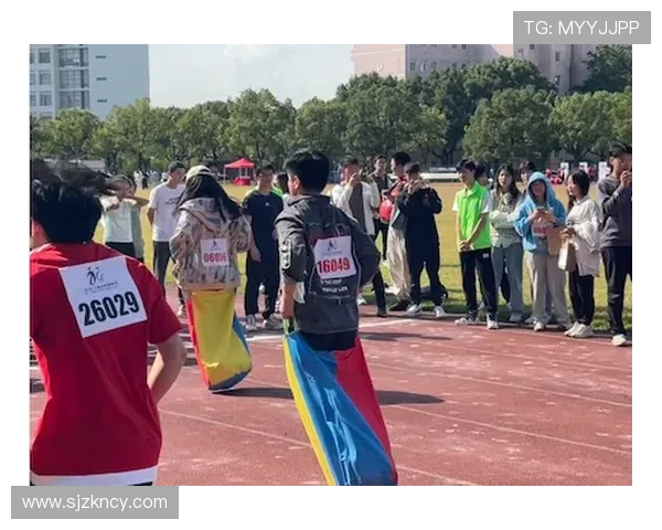 杭州足球队荣登耐力排行榜首位展现卓越体能实力